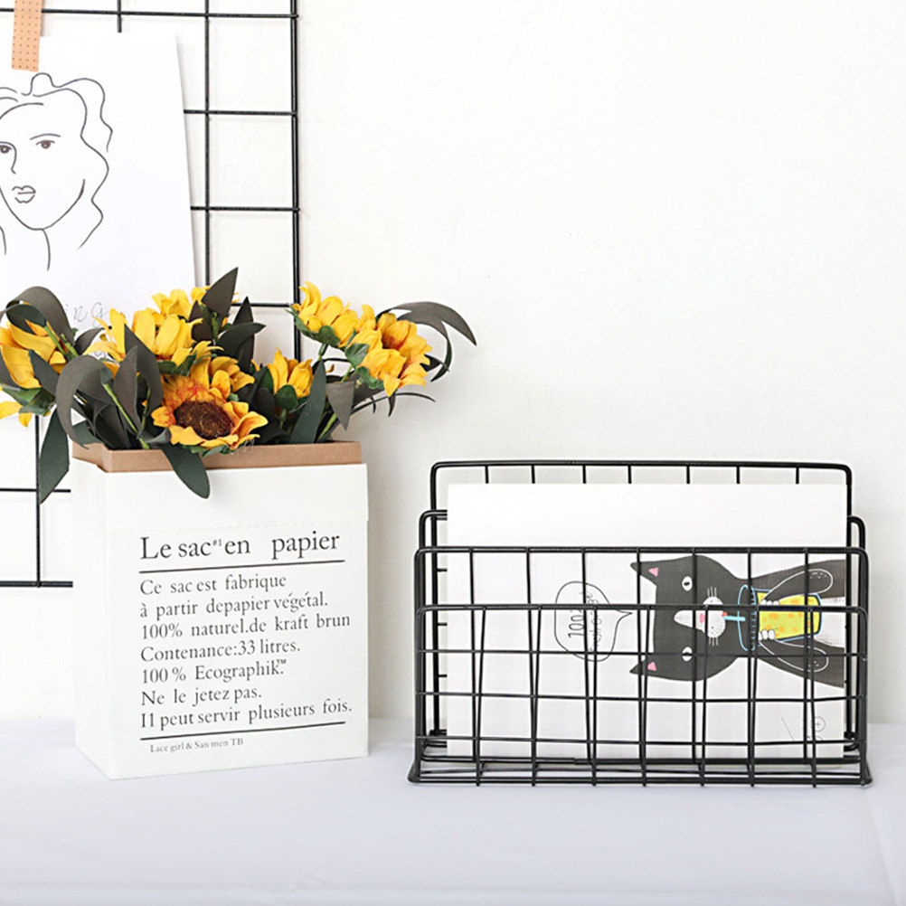 金属製デスクトップメールオーガナイザー、3つの仕切り付きワイ - Magazine Holder Rack のレビューと価格